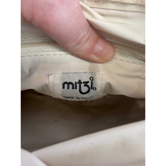 Mitzi Vintage Floral Tapestry Handbag Cream Faux Leather Trim Gold Medallion - Picture 13 of 13